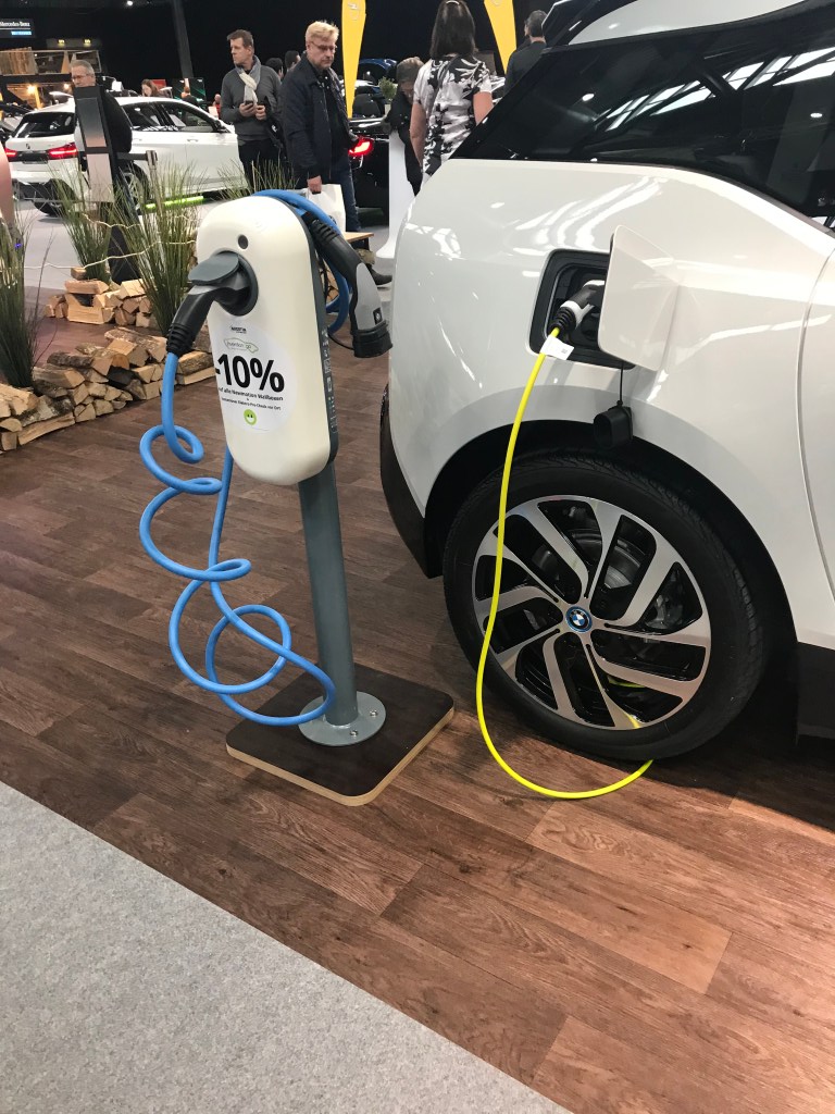 Energy storage systems used in electric vehicle.